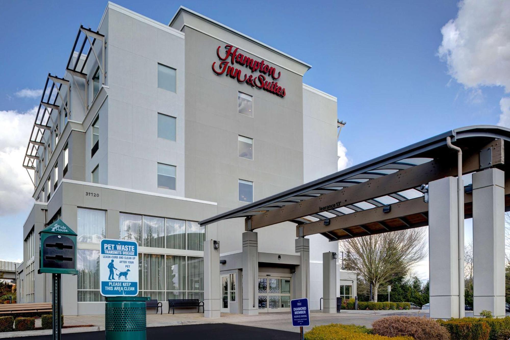 Hampton Inn & Suites Seattle/Федерал-Уэй Экстерьер фото